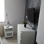Haus Fuer Monteure Bei Nina