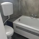 Nyaraló Haus Fuer Monteure Bei Nina *