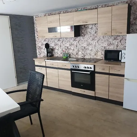 度假居 Haus Fuer Monteure Bei Nina