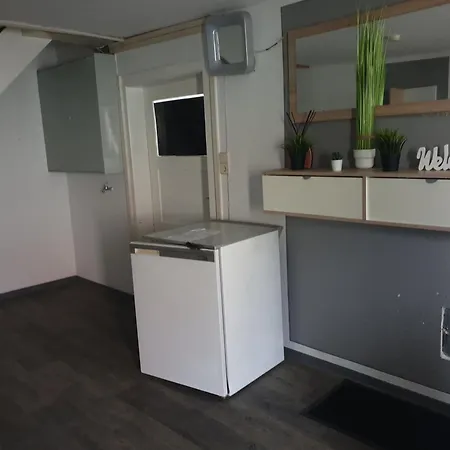 Feriehus Haus Fuer Monteure Bei Nina *