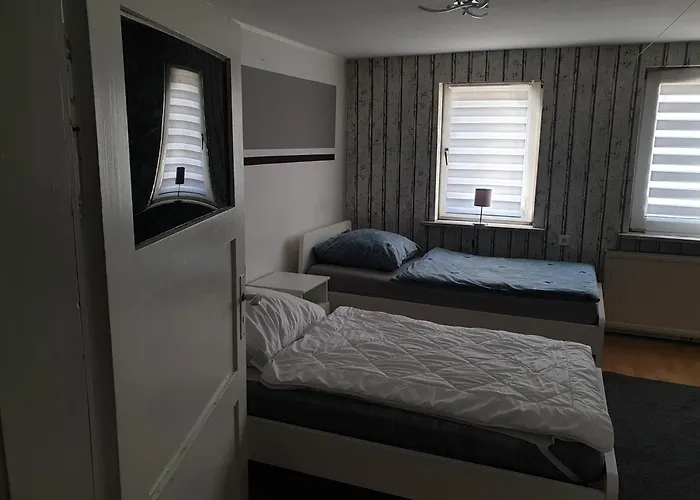 Haus Fuer Monteure Bei Nina בית נופש *